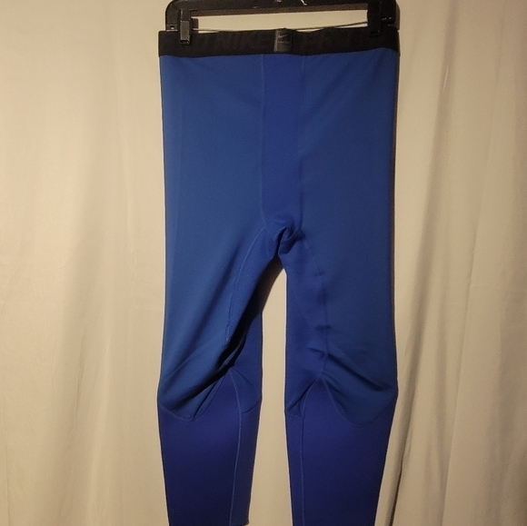 Nike NBA Pro Hyperstrong Padded Tights Pants 3/4 Blue Player Issued Size XL - Picture 6 of 8